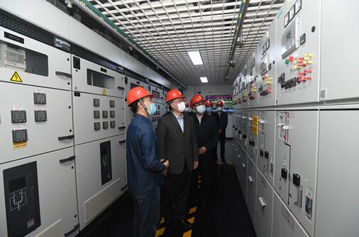 毛偉明董事長(zhǎng)、辛保安總經(jīng)理赴國(guó)網(wǎng)北京電力督導(dǎo)檢查全國(guó)兩會(huì)供電保障工作