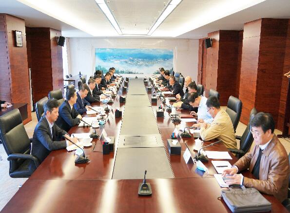 中國能建黨委書記、董事長宋海良拜會三峽集團董事長雷鳴山