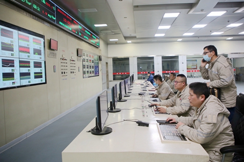 圖片1：“萬(wàn)家燈火，他們用心守護(hù)!”.JPG