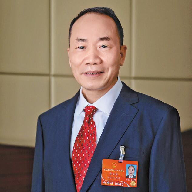 【兩會】國網(wǎng)黑龍江省電力有限公司董事長、黨委書記李永萊：扛牢保供電政治責(zé)任 推動能源綠色低碳轉(zhuǎn)型