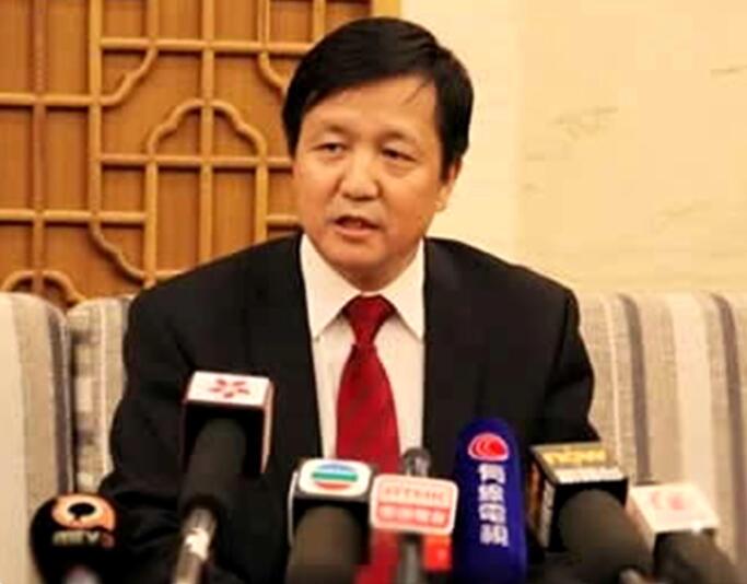 【兩會(huì)】特變電工黨委書記、董事長張新：加快建設(shè)新疆新能源大基地 提高“疆電外送”能力