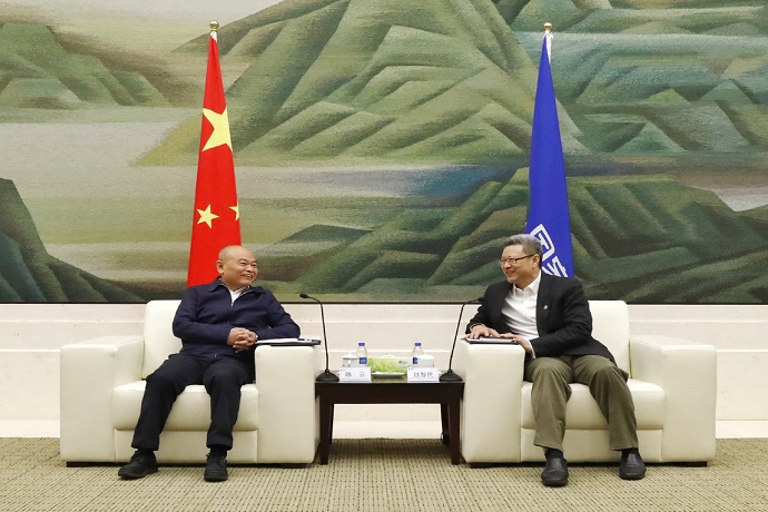 錢智民會(huì)見(jiàn)中國(guó)中鐵董事長(zhǎng)、黨委書(shū)記陳云