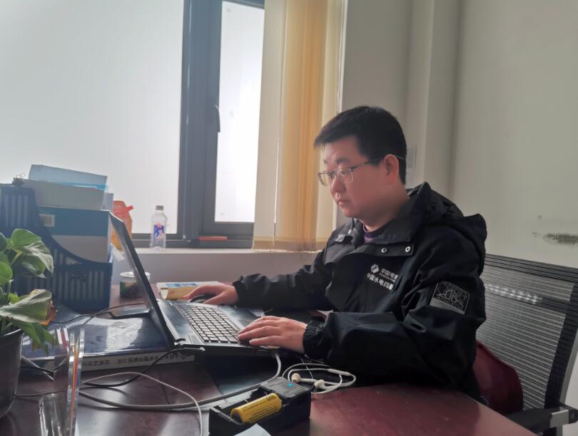 劉凡武：砥礪深耕志未泯，不負山河不負卿