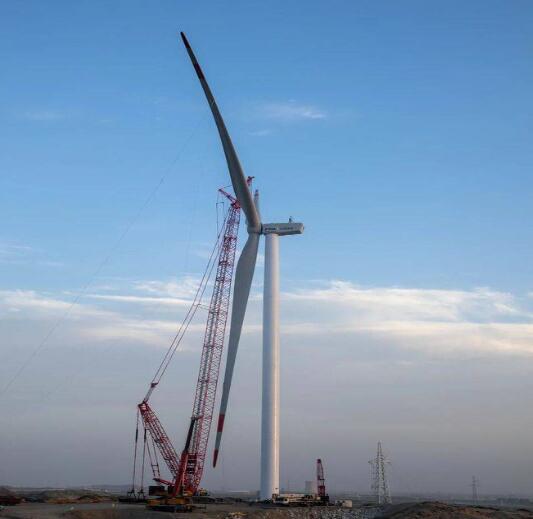 深耕大西北，H171-4MW分散式風(fēng)電項(xiàng)目成功首吊!