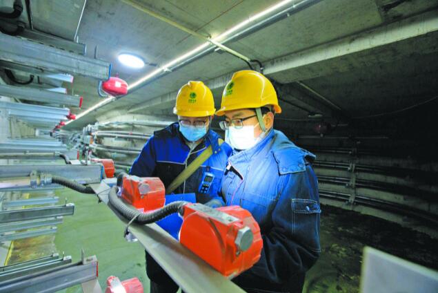 銀川供電公司：“臨近春節(jié)，保障居民安全可靠用電更是頭等大事”