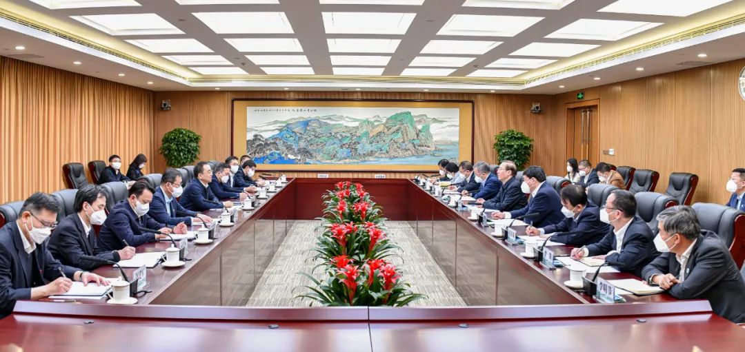 國家電網董事長辛保安、總經理張智剛與大唐董事長鄒磊、總經理劉明勝會談