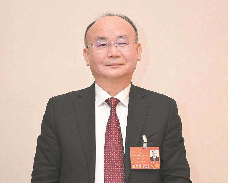 優(yōu)質(zhì)供電服務(wù)助力裝備制造業(yè)高質(zhì)量發(fā)展——訪全國人大代表、楚天科技股份有限公司董事長兼總裁唐岳