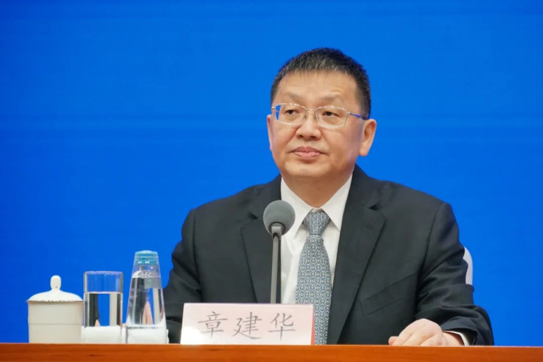 國家能源局長： 聚焦全國統(tǒng)一電力市場(chǎng)體系，做好市場(chǎng)建設(shè)和市場(chǎng)監(jiān)管工作