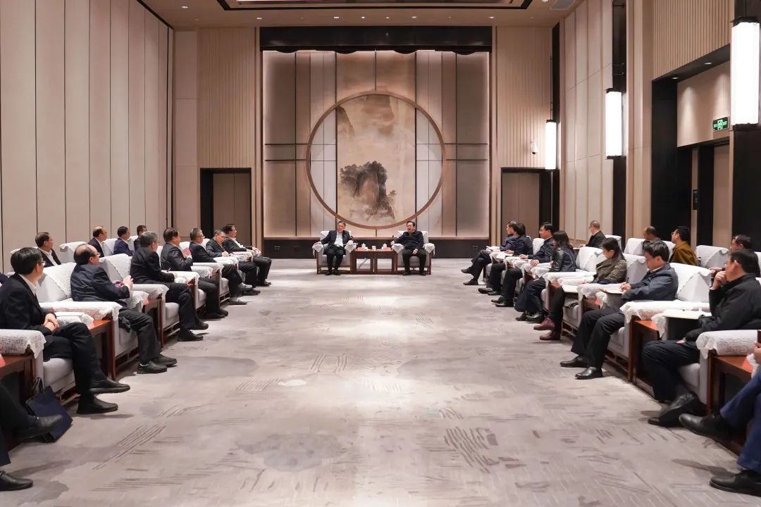 華能集團(tuán)黨組書記、董事長溫樞剛拜會雄安新區(qū)黨工委書記、管委會主任張國華