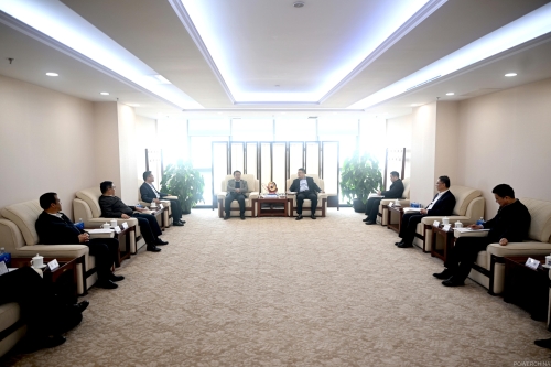 中國(guó)電建黨委常委、副總經(jīng)理王小軍會(huì)見(jiàn)大理州委副書(shū)記肖創(chuàng)勇