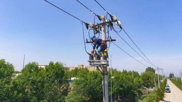 國網(wǎng)安陽供電公司一次綜合檢修力?！?年0跳”