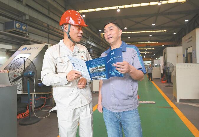 齊登峰： 變的是崗位，不變的是讓客戶用好電