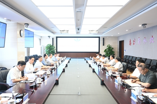 中國電建黨委書記、董事長丁焰章與中國南水北調(diào)集團黨組書記、董事長蔣旭光會談