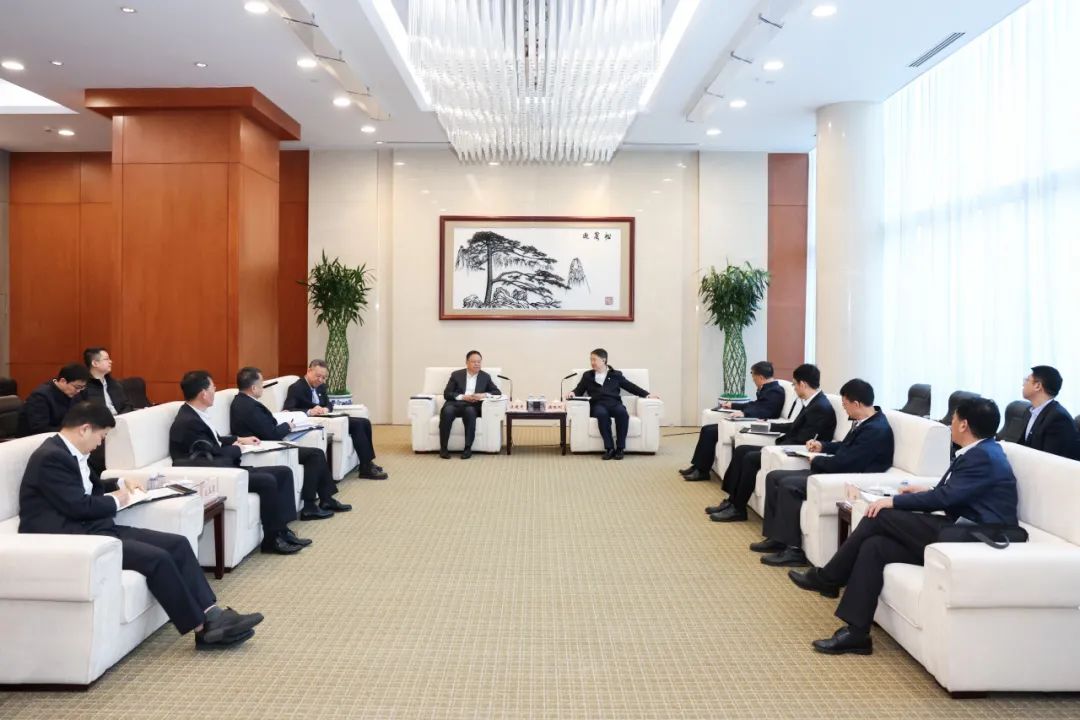 華能集團(tuán)黨組書記、董事長溫樞剛會(huì)見中國鐵建黨委書記、董事長汪建平