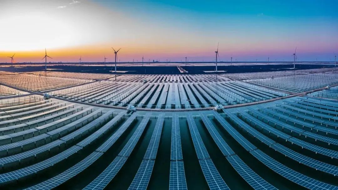 突破3億千瓦時(shí)，?；瘓F(tuán)一期300MW光伏發(fā)電項(xiàng)目實(shí)現(xiàn)年度目標(biāo)