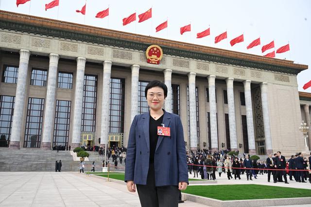 全國人大代表、上汽集團零束科技黨委副書記劉懿艷：建議加大中國智能電動汽車技術(shù)出海專利保護力度