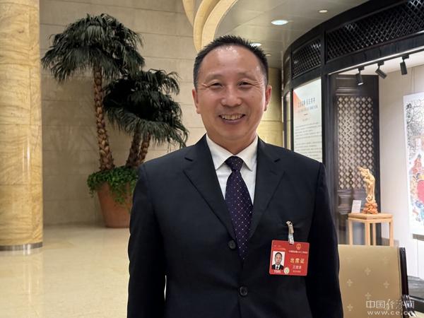 王建清代表：打通全產(chǎn)業(yè)鏈條，提升氫能源產(chǎn)品競(jìng)爭(zhēng)力