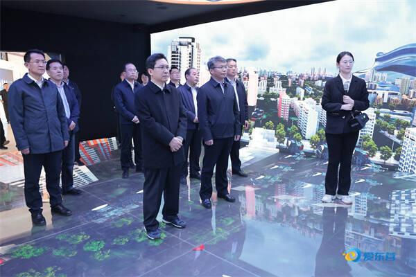 東營市委副書記、市長陳必昌調(diào)研儲能產(chǎn)業(yè)發(fā)展情況