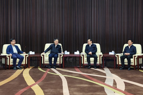 華能集團(tuán)董事長溫樞剛、總經(jīng)理鄧建玲會見寧夏回族自治區(qū)黨委書記梁言順主席張雨浦