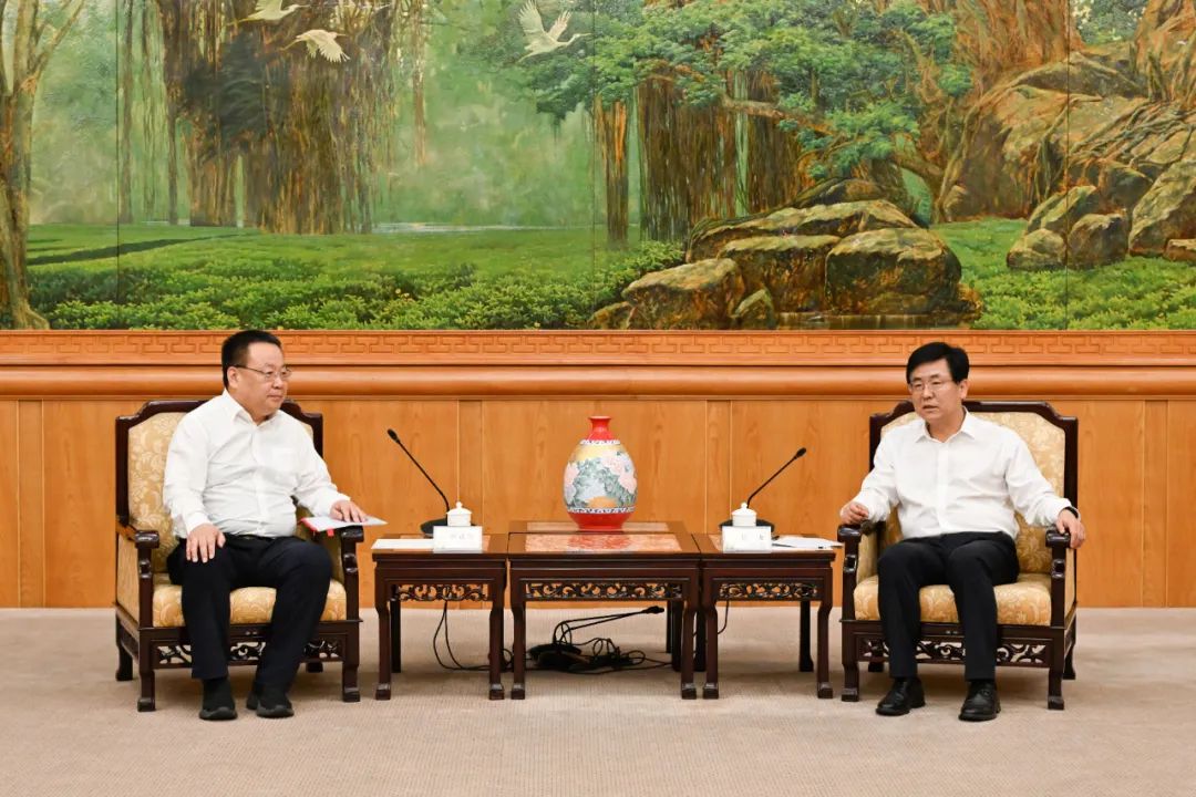 中核集團總經理、黨組副書記申彥鋒拜會福建省委副書記、省長趙龍