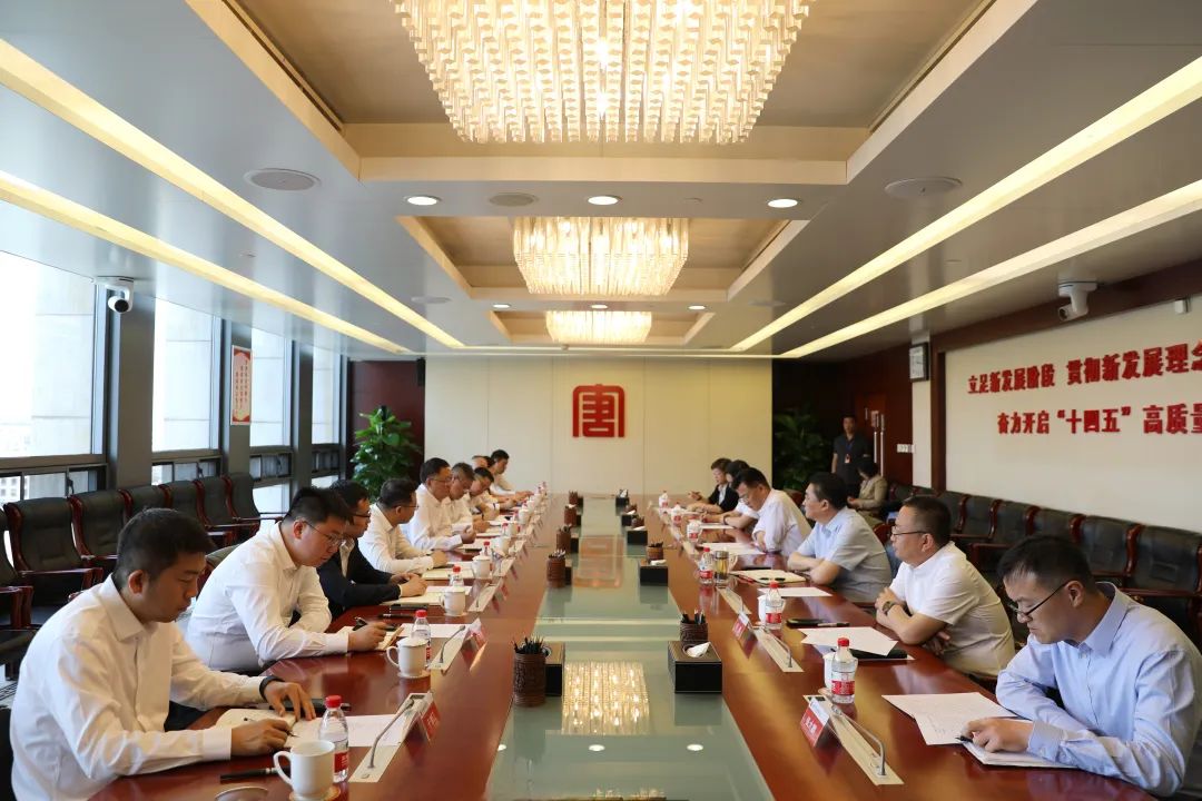 中建一局黨委書(shū)記、董事長(zhǎng)吳愛(ài)國(guó)拜會(huì)大唐國(guó)際黨委書(shū)記、董事長(zhǎng)王順啟