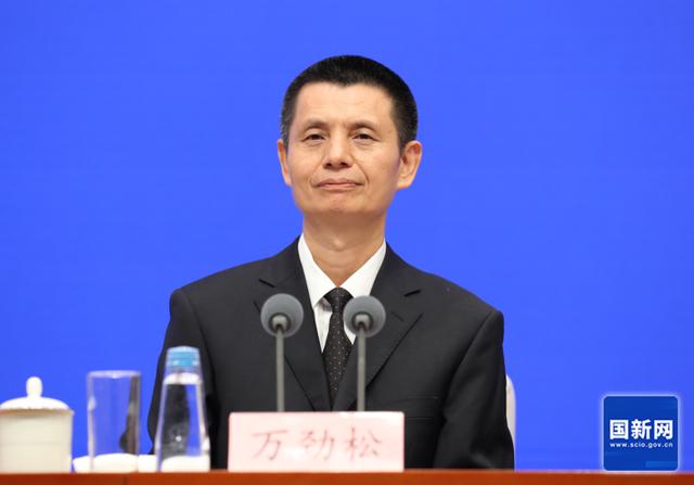 國家能源局：非化石能源發(fā)電裝機(jī)超過15億千瓦，歷史性超過火電