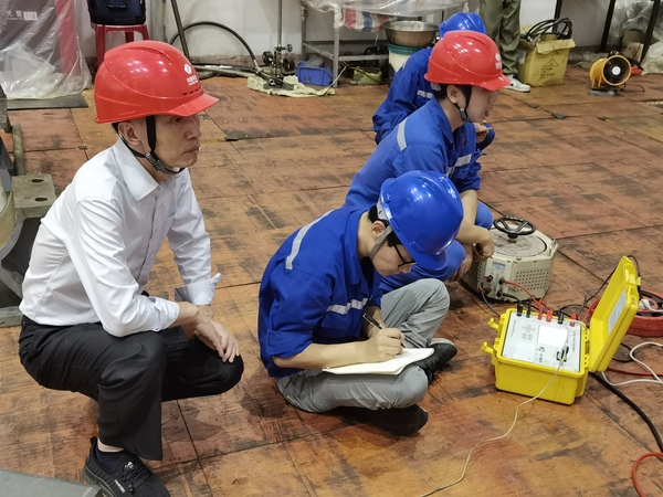 【新春走基層】匠心守護設(shè)備安，確保電力暢無憂