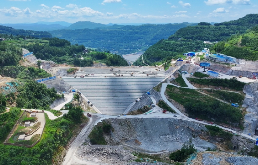 云陽建全抽水蓄能電站上水庫(kù)大壩填筑全面到頂